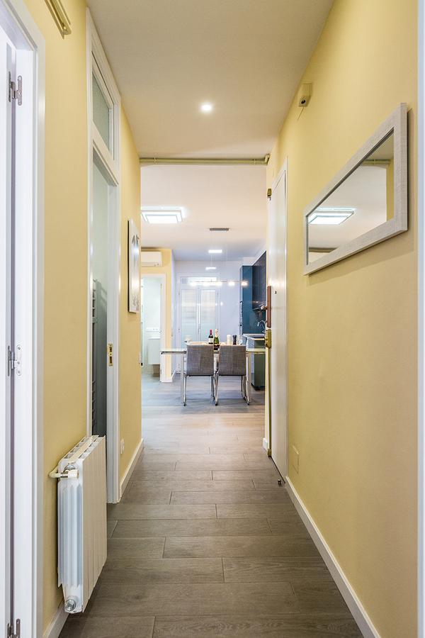 Apartamento Sants Barcellona Esterno foto